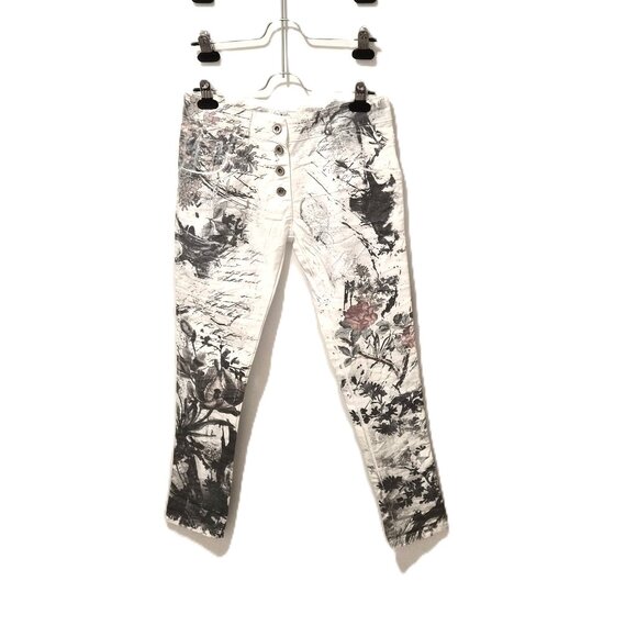 Gigi Moda White Floral Print Jeans Sz S Artwear Bohemian Romantic Euro Casual - Picture 3 of 7